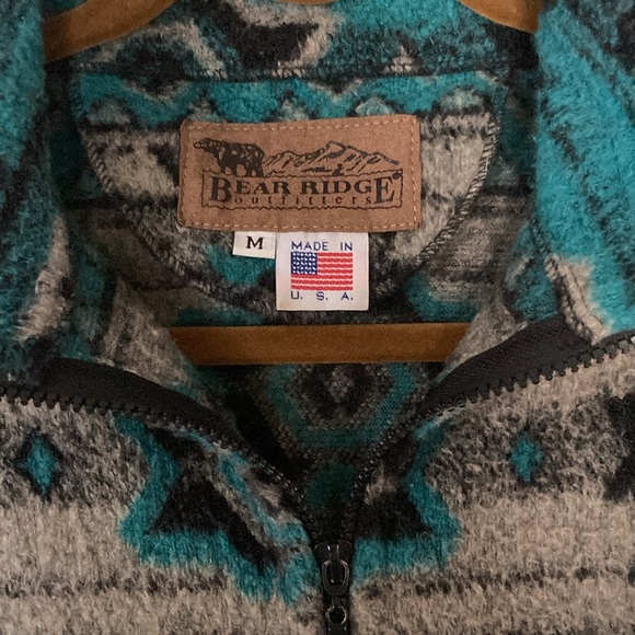 Bear Ridge Outiftters Women’s Wool Blend Fleece Jacket - Picture 2 of 5